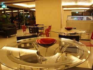 Sky Hotel Salmiya Exterior photo