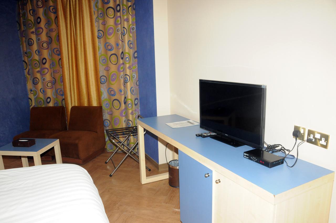 Sky Hotel Salmiya Exterior photo