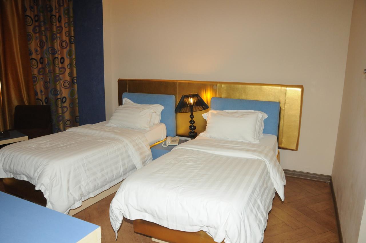 Sky Hotel Salmiya Exterior photo